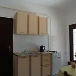 With A Parking Space - 6985 * بولا